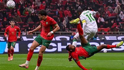 كواليس فوز منتخب المغرب على جزر القمر بافتتاح بطولة امم أفريقيا 2025 - الخليج الان