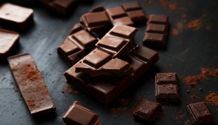 سحب شوكلاتة من أسواق دولة اجنبية لخطر صحي قاتل !