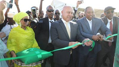 مصر تُضيء قرى جيبوتي بالطاقة النظيفة.. افتتاح أكبر محطة شمسية ريفية بعرتا - الخليج الان