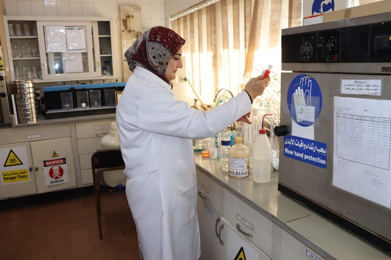 «مياه الفيوم» تتابع جودة مياه الشرب والصرف الصحي والصناعي بسحب أكثر من 34 ألف عينة - الخليج الان