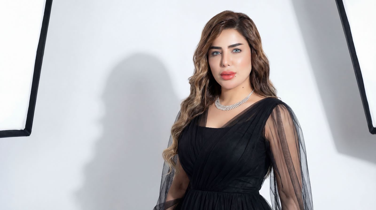 منى العمدة تطلق "القمة".. أول بودكاست لقيادة الوعي العقاري العربي - الخليج الان