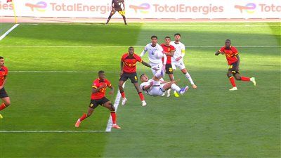 زيزو يهدر فرصة هدف ومصر تصعد لدور الـ16 بدون خسارة.. ملخص مباراة مصر أمام أنجولا - الخليج الان