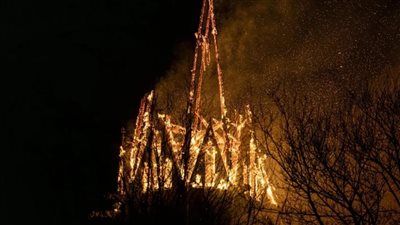 «​​​​​​عمرها 150 عاماً».. حريق يلتهم كنيسة تاريخية في هولندا والسلطات تكشف التفاصيل - الخليج الان