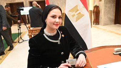 النائبة شيرين مصطفى محمد: عضوية البرلمان تكليف أشرف به.. وسنتشابك مع قضايا الشارع بمسؤولية ووطنية - الخليج الان