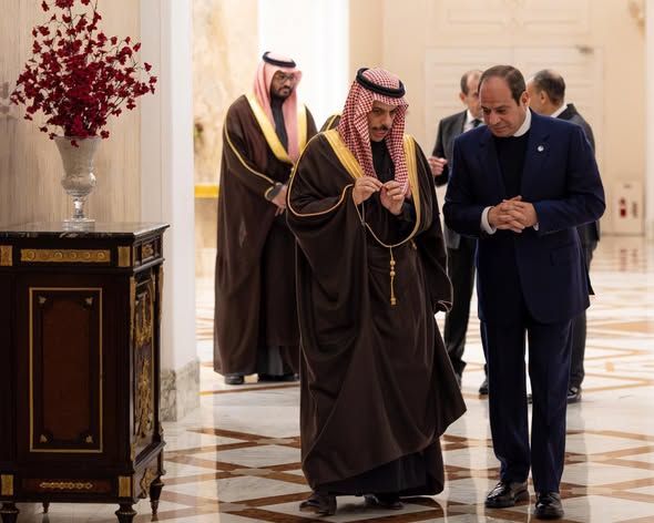 تركي آل الشيخ: "‏لن ترونا إلا معاً حفظ الله بلدي المملكة وبلدي مصر" - الخليج الان