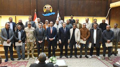 محافظ الفيوم يوافق علي إطلاق أسماء الشهداء على عدد من المنشآت الحكومية والشوارع العامة - الخليج الان