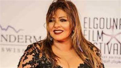 كل سنة والبشرية بخير وسلام.. هالة صدقي تحتفل بعيد الميلاد المجيد - الخليج الان