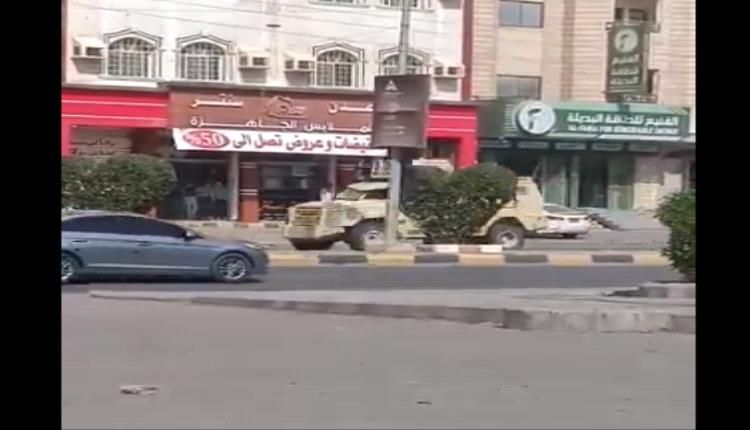 بالفيديو.. وحدات عسكرية من "قوات درع الوطن الجنوبية" تبدأ انتشاراً في العاصمة عدن