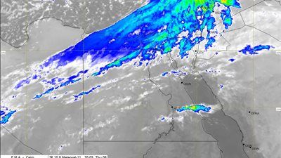 أمطار غزيرة ورياح تضرب السواحل.. تحذيرات عاجلة من الأرصاد الجوية - الخليج الان
