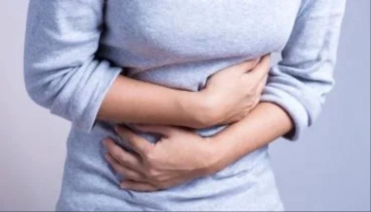 مشكلة فى الكبد أم عسر هضم.. كيف تفرق بين الأعراض؟