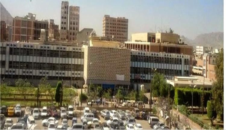 كشفتها طبيبة.. فضيحة إدارية تهزّ مستشفى الثورة بصنعاء