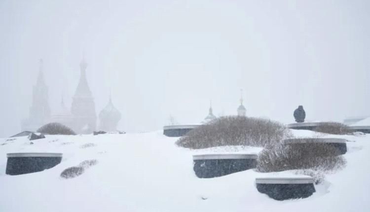 عاصفة موسكو الثلجية تحطم أرقاما قياسية صمدت نصف قرن