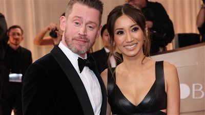 حفل جولدن جلوب 2026.. ظهور مفاجئ لـ بطل home alone وهايلي ستاينفليد تستعرض حملها - الخليج الان