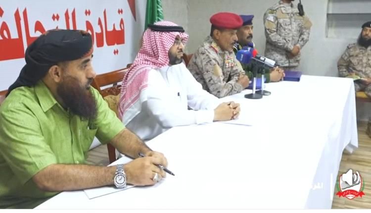 بينهم أبوهمام اليافعي.. المستشار السعودي بالتحالف يلتقي قادة عسكريين جنوبيين (فيديو)