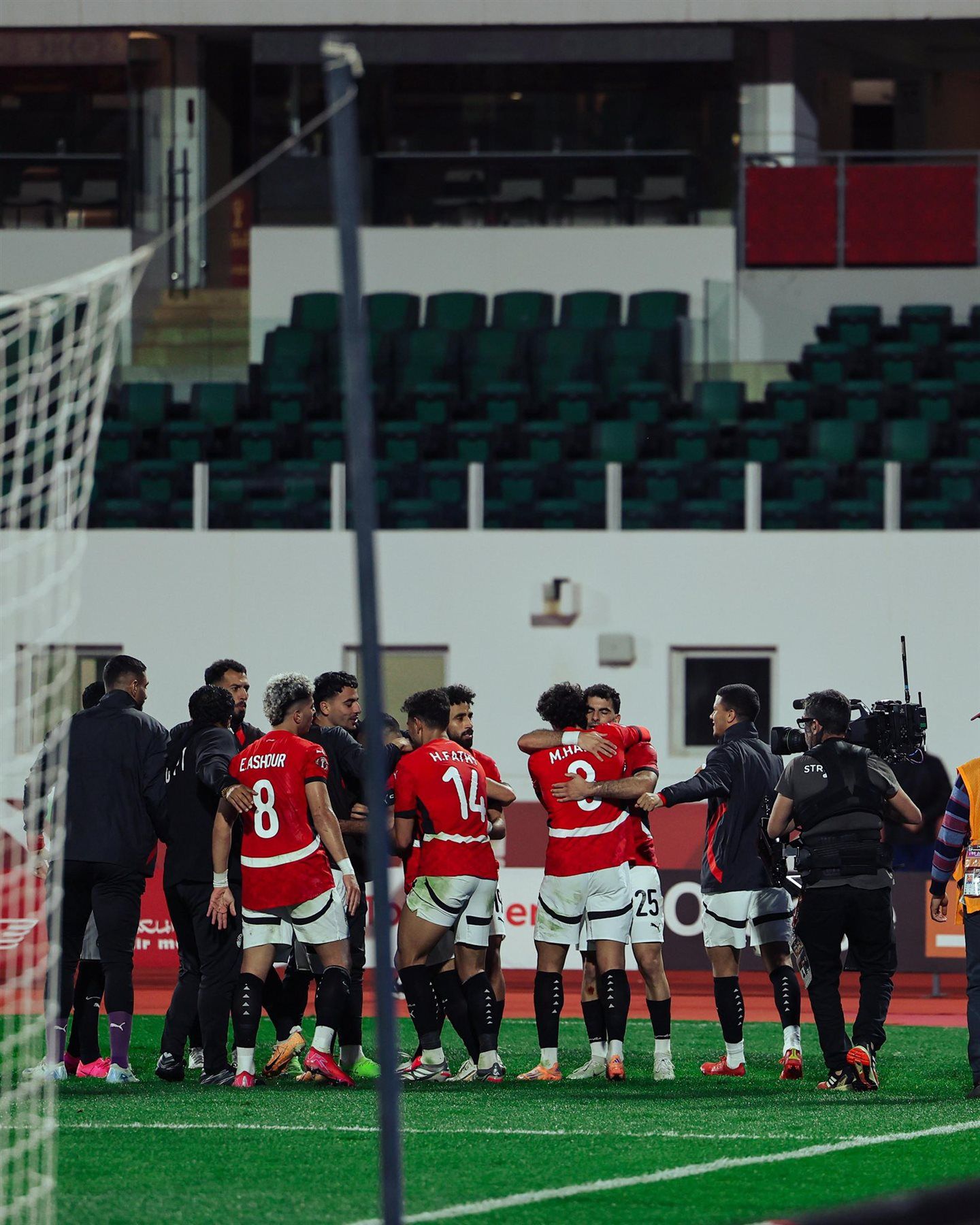 منتخب مصر يختتم تدريباته استعداداً لمواجهة السنغال فى نصف نهائي أمم أفريقيا - الخليج الان