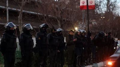 ماذا ستكون النتائج العسكرية والسياسية إذا ما ضربت أمريكا إيران؟ - الخليج الان