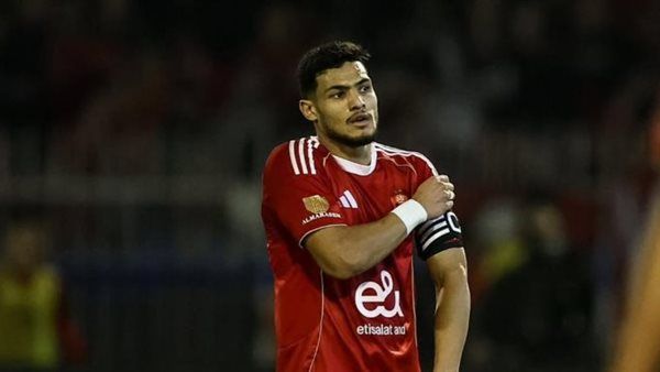 اتفاق بين الأهلي والمصري للحصول على أحمد عيد والعش للبورسعيدي - الخليج الان