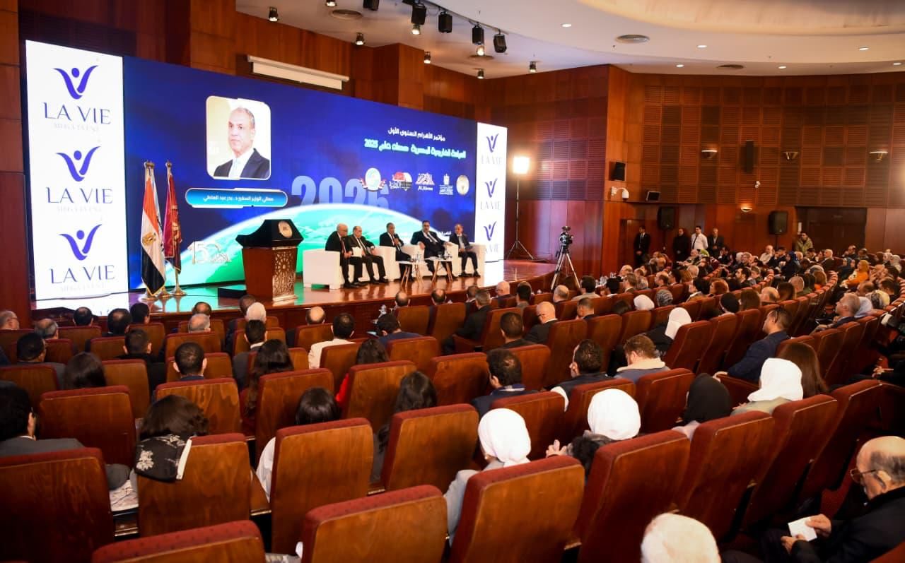 «وسط اضطرابات المنطقة».. كيف رسّخ الاتزان الاستراتيجي دور مصر كصمام أمان للشرق الأوسط؟ - الخليج الان