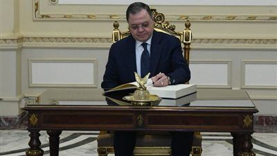 من قصر عابدين.. كلمة شكر من وزير الداخلية للرئيس السيسي في عيد الشرطة الـ74 - الخليج الان