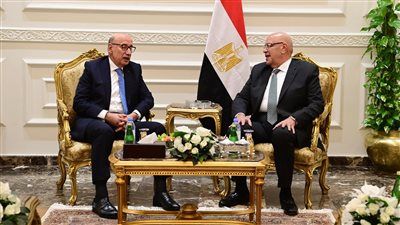 رئيس مجلس النواب يستقبل رئيس مجلس القضاء الأعلى للتهنئة بتوليه منصبه - الخليج الان