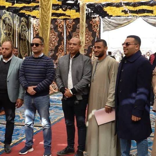 تقديم الكفن ينهي خصومة ثارية بين عائلتين بقرية ديروط ام نخله بالمنيا - الخليج الان