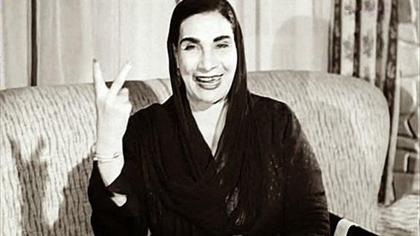 في ذكرى وفاة ماري منيب.. «إنتي جاية تشتغلي إيه؟» جملة صنعت تاريخ الضحك - الخليج الان