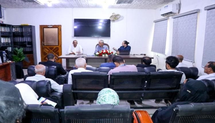 لقاء بعدن يناقش إعداد دراسة متكاملة لإعادة تأهيل محطة معالجة الصرف الصحي