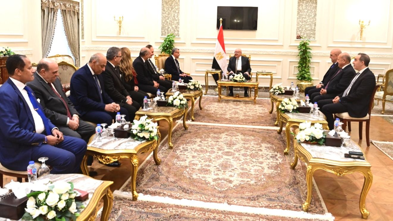 المستشار هشام بدوي يستقبل رئيس الجهاز المركزي للمحاسبات لتهنئته بانتخابه رئيساً لمجلس النواب - الخليج الان