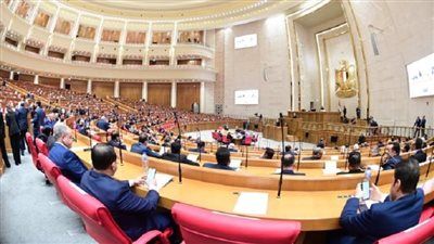 البرلمان يعلن عقد جلسات حوار مجتمعي للوصول لصياغة مشروع قانون يحدد ضوابط استخدام الأطفال السوشيال ميديا والتطبيقات - الخليج الان