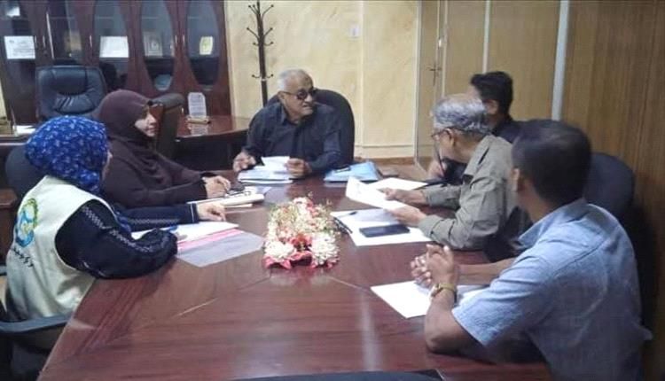 الوكيل سالم يترأس الاجتماع الأول للجنة المصغرة لحملة النظافة الشاملة بعدن