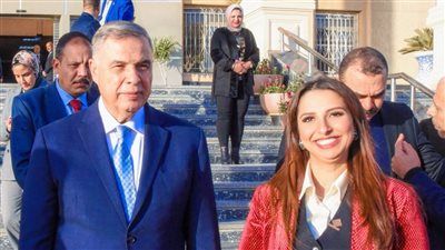 النائبة نشوى الشريف تلتقي محافظ الإسكندرية لبحث مشكلات المواطنين ووضع حلول عاجلة - الخليج الان