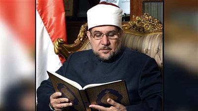 مختار جمعة: وزارة الداخلية صمام الأمان والرئيس السيسي أعاد دعم مؤسسات الوطن - الخليج الان