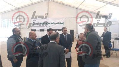 اللجنة القضائية المشرفة على انتخابات حزب الوفد تصل لمقر الاقتراع - الخليج الان