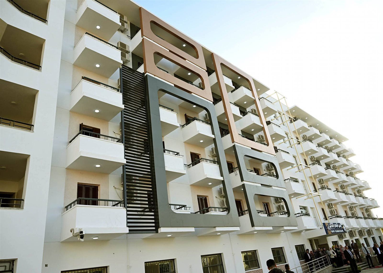 خلال زيارته اليوم للمحافظة.. رئيس الوزراء يفتتح أول فنادق جامعة المنيا - الخليج الان