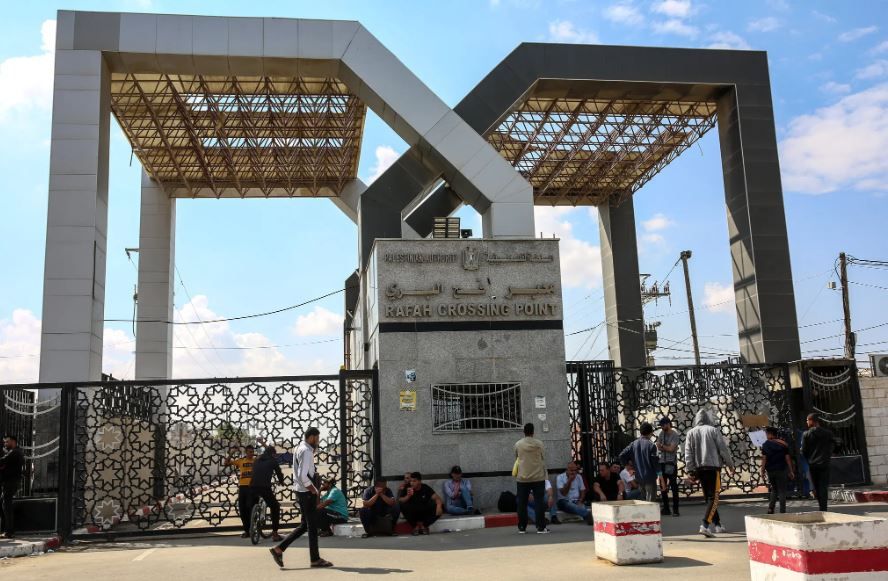إعادة فتح معبر رفح بين مصر وغزة.. ماذا يعني ذلك بالنسبة للفلسطينيين؟ - الخليج الان