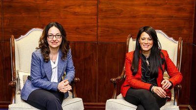 وزيرة التخطيط تستقبل وفد البنك الدولي لمناقشة الجهود المشتركة لتعزيز التنمية الاقتصادية والاستثمارات المناخية - الخليج الان