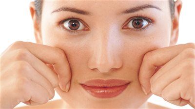 للحفاظ على بشرة ساحرة خبراء يكشفون..كيف تصنعين سيروم فيتامين سي؟ - الخليج الان