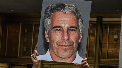 «كتب وصيته قبل انتحاره بـ 48 ساعة».. من هم ورثة جيفري إبستين؟ - الخليج الان