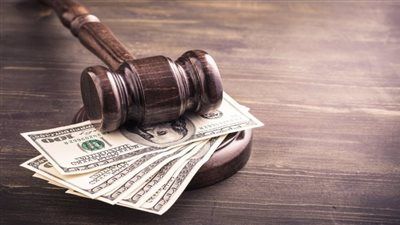 عقوبة تصل للحبس والغرامة.. ضبط مالك محل يبيع أجهزة ريسيفر لفك شفرات القنوات المشفرة بالعاشر من رمضان - الخليج الان