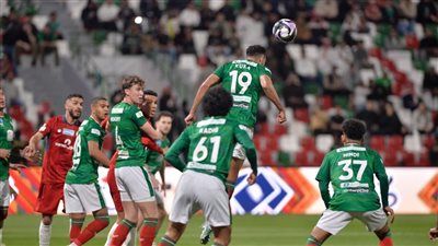 الاتفاق ضد ضمك.. الاتفاق يتقدم على ضمك بهدف فينالدوم في الشوط الأول بـ الدوري السعودي - الخليج الان