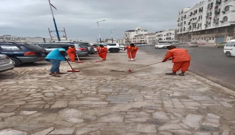 ​"معاً من أجل عدن جديدة".. المعلا ترفع جاهزيتها لانطلاق الحملة الوطنية للنظافة