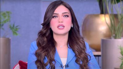 ياسمين عز: لو مصدعة خدي صباع جوزك.. أفضل من 100 كتافست - الخليج الان