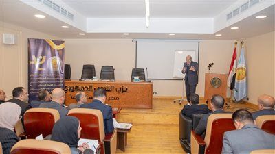 الشعب الجمهوري يستهل ورش عمل آليات العمل البرلماني والميداني بمحاضرات حول الحياة النيابية وأصول العمل البرلماني - الخليج الان