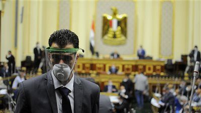 أغرب الاقتراحات النيابية.. التبرع بالجلد وضرورة الضرب بالمدارس وخطورة الطائرات الورقية - الخليج الان