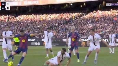 برشلونة ضد مايوركا.. روبرت ليفاندوفسكي يسجل الهدف الأول لـ برشلونة في مرمى ريال مايوركا بالدوري الإسباني - الخليج الان