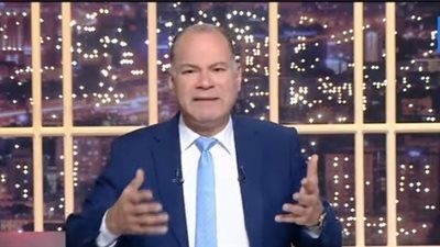 نشأت الديهي: الحكومة تعمل تحت ضغط غير مسبوق.. شكراً للوزراء - الخليج الان