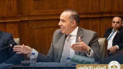 يدخل خلافات يومية مع الشركات والكيانات الاقتصادية.. المستشار محمود فوزي يطلب تدعيم اختصاصات جهاز حماية المنافسة - الخليج الان