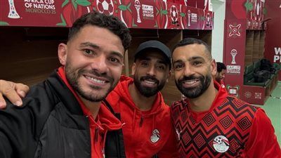 مروان عطية نجم الأهلي يهنئ ياسر إبراهيم بعيد ميلاده الـ33.. صور - الخليج الان