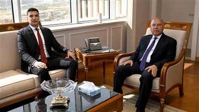 بعد أداء اليمين الدستورية.. وزير الصناعة: المرحلة المقبلة ستشهد مزيداً من الجهود للنهوض بالقطاع - الخليج الان