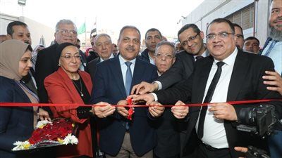 لتقديم خدمة طبية مجانية .. محافظ الشرقية يشارك احتفالية افتتاح مستشفى ٢٥ يناير - الخليج الان